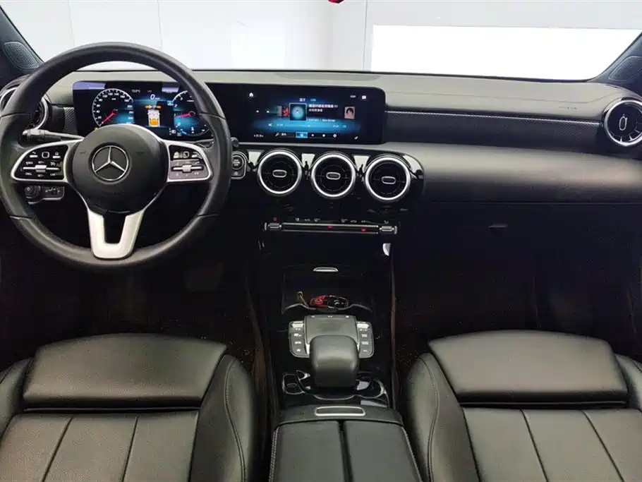 Mercedes-Benz A-Class 2020 Second Facelift A 180 L Sport Sedan фото 12