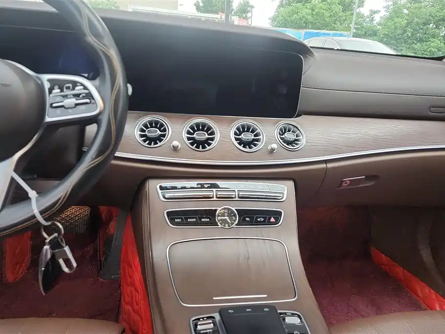 Mercedes-Benz E-Class 2020 Facelift E 260 L фото 13