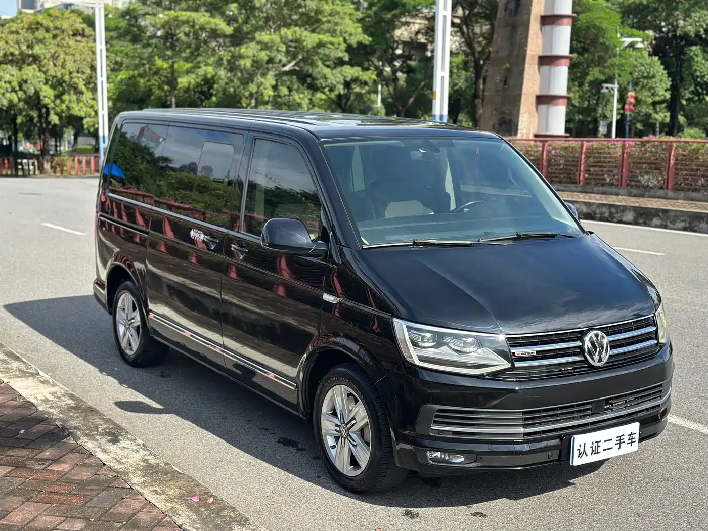Volkswagen Multivan 2016 2016 2.0TSI 4WD Prestige 7-Seater
