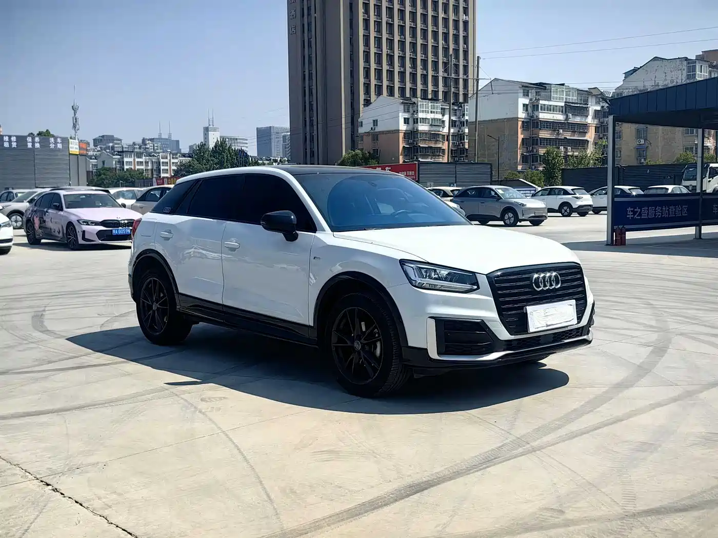 Audi Q2L 2018 35 TFSI Fashion Dynamic China VI фото 3