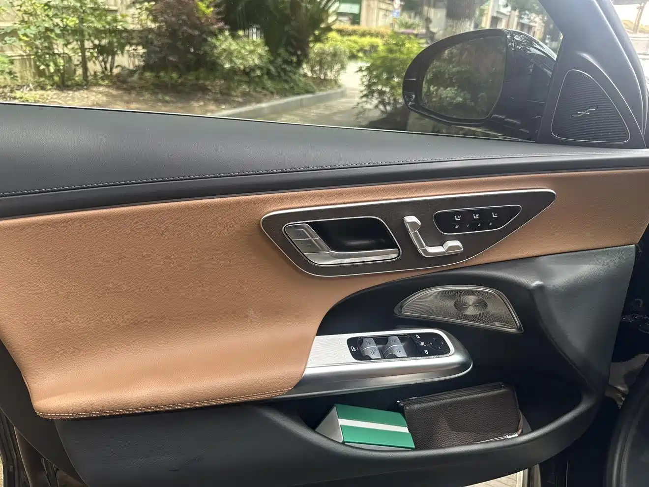 Mercedes-Benz E-Class 2024 E 300 L Premium фото 9