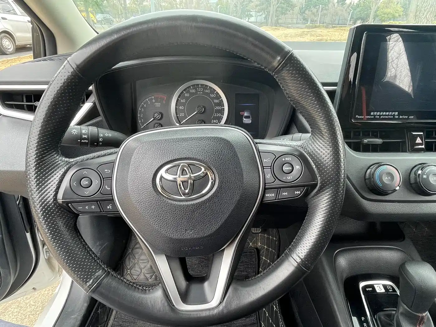 Toyota Corolla 2022 1.2T S-CVT Pioneer PLUS Edition фото 12