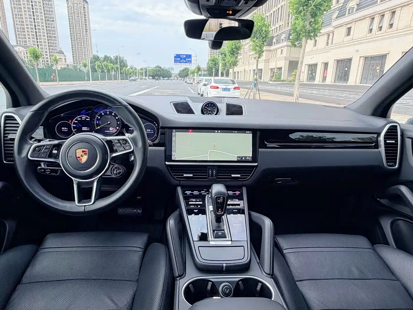 Porsche Cayenne New Energy 2019 Cayenne E-Hybrid 2.0T фото 2
