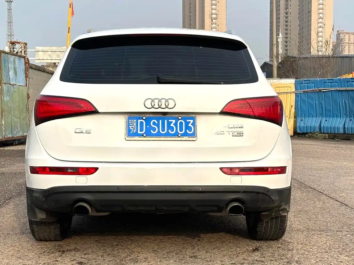 Audi Q5 2015 40 TFSI Technology фото 8