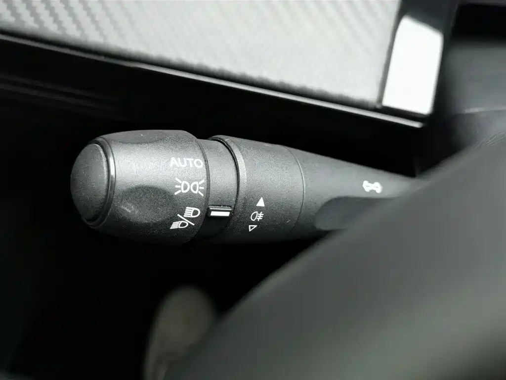 Peugeot 508 2019 508L 400THP PureTech Driving Control Edition China VI фото 21