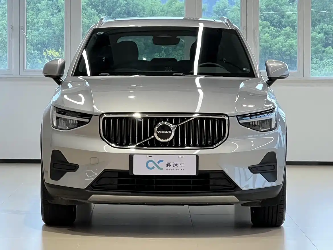 Volvo XC40 2024 2024 B3 Smart Elite Luxury Edition