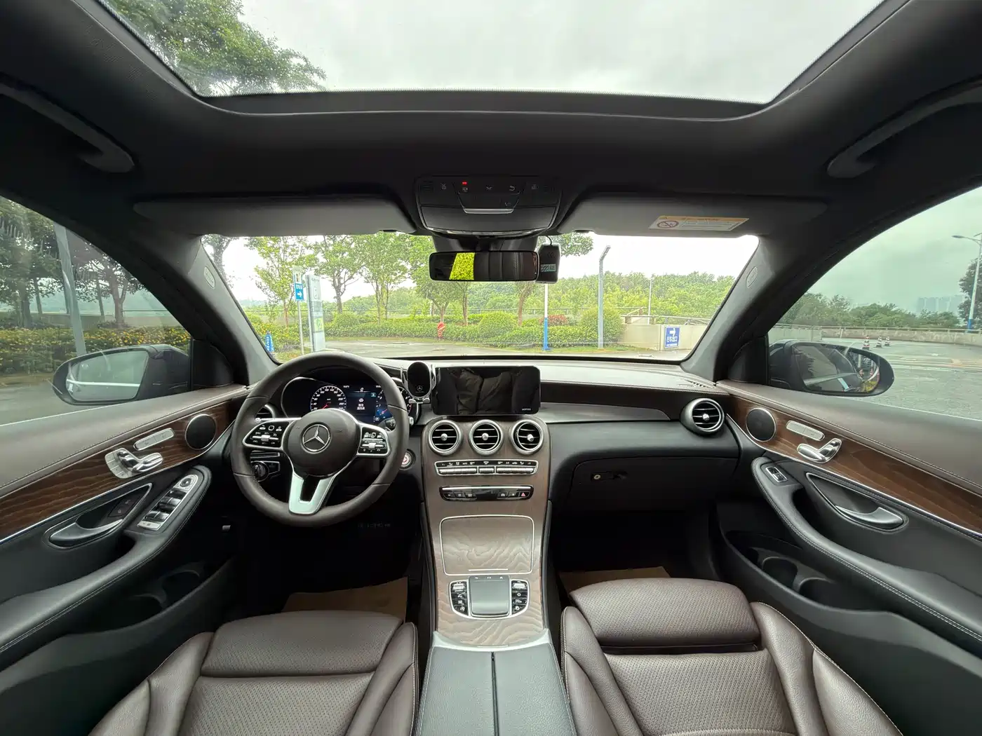 Mercedes-Benz GLC 2020 Facelift GLC 300 L 4MATIC Dynamic фото 5