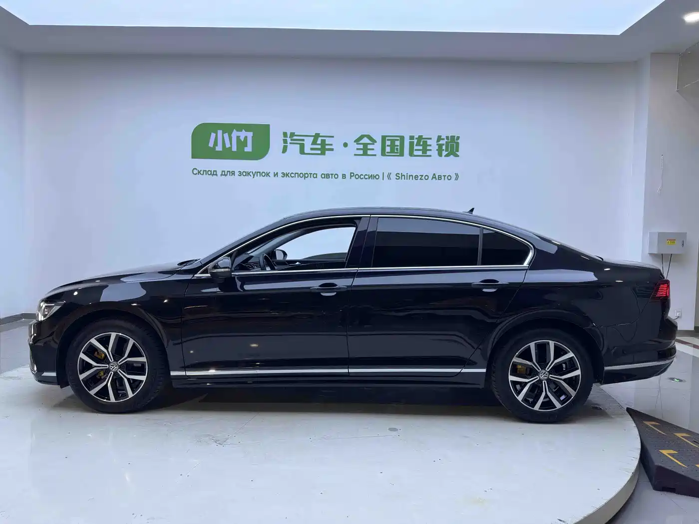 Volkswagen Magotan 2023 2 Million Units Commemorative Edition 280TSI DSG Comfort фото 8
