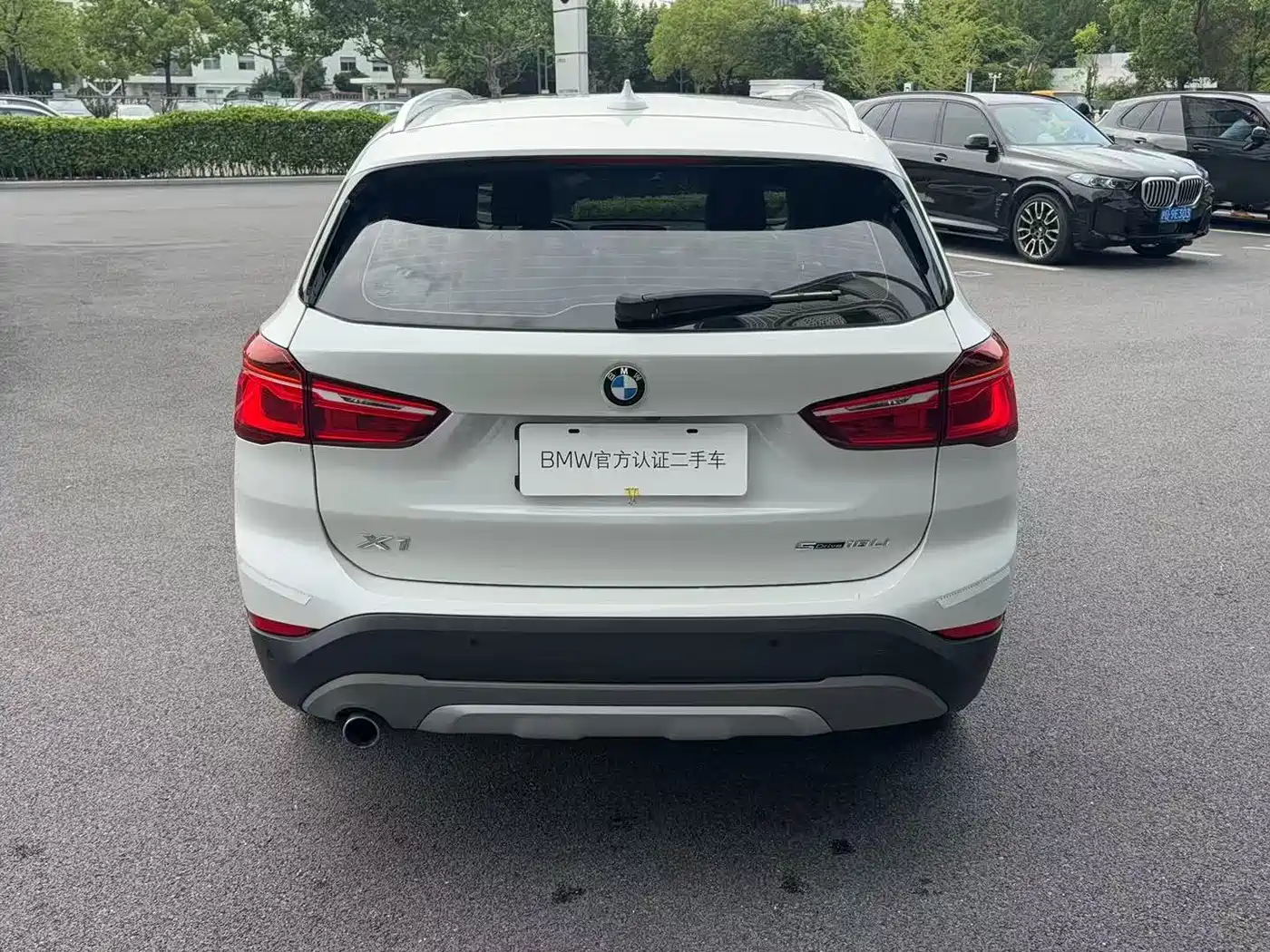 BMW X1 2019 sDrive18Li Premium Model фото 7