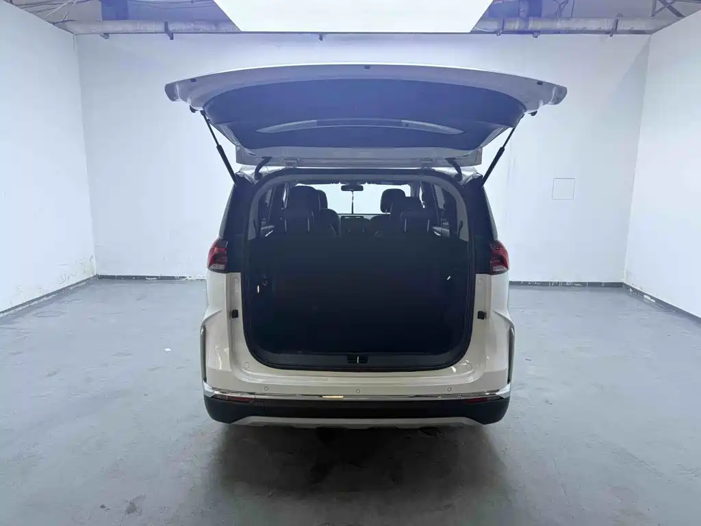 SAIC Maxus Maxus G50 2024 2023 Model PLUS 1.5T Happiness Recommended Auto Launch Edition