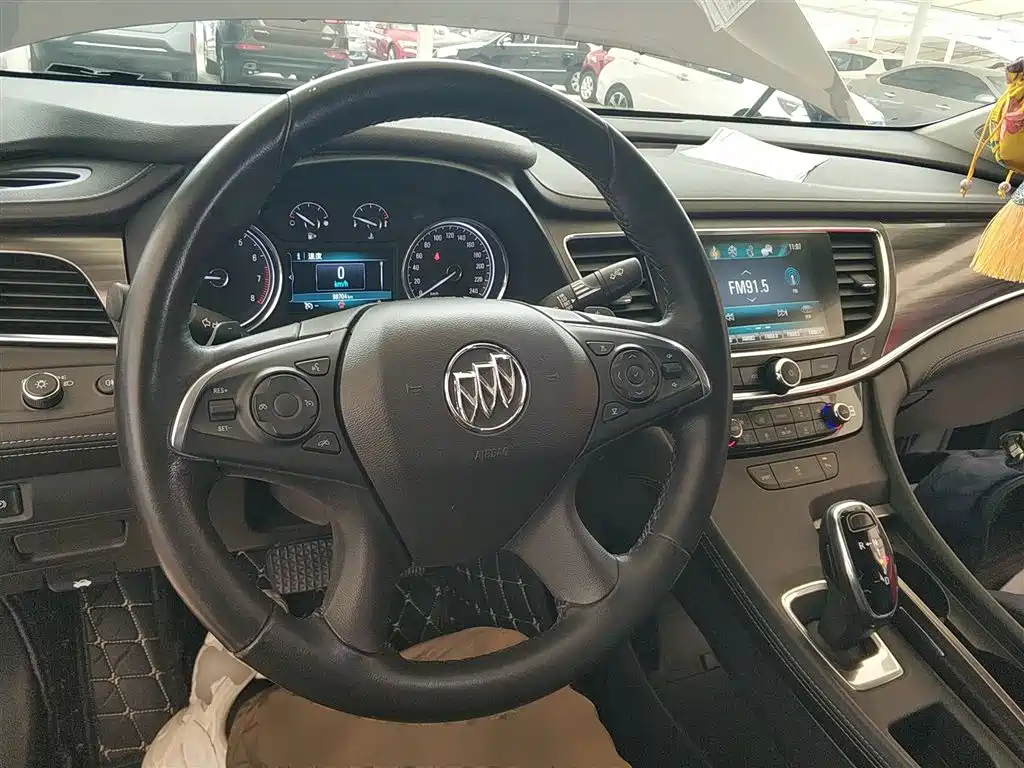 Buick LaCrosse 2018 Model 20T Elite Edition фото 6