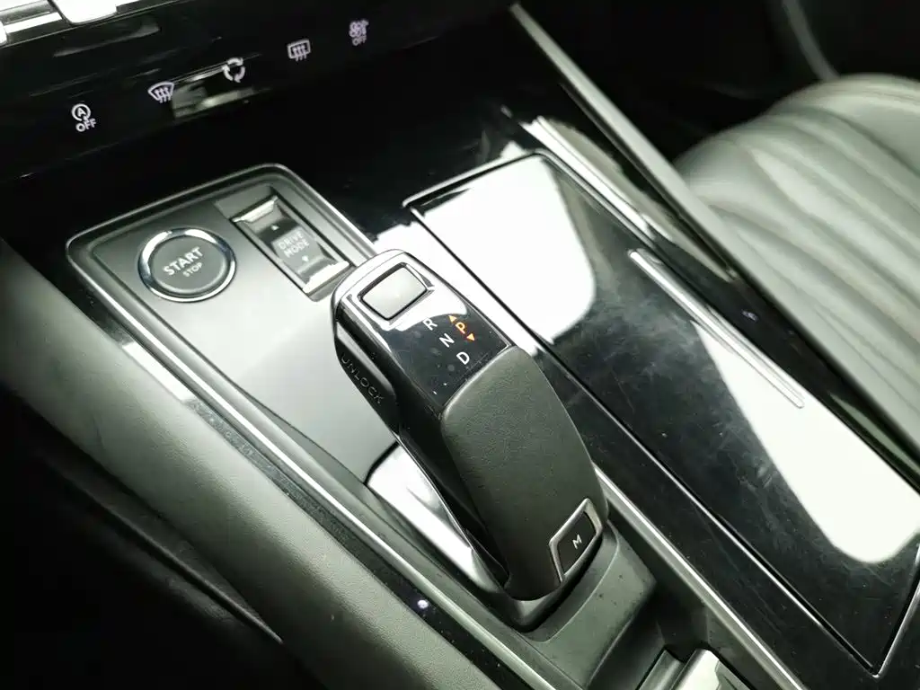 Peugeot 508 2019 508L 400THP PureTech Driving Control Edition China VI фото 13