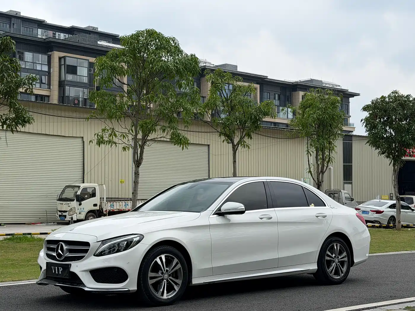Mercedes-Benz C-Class 2016 C 200 L Sport фото 43