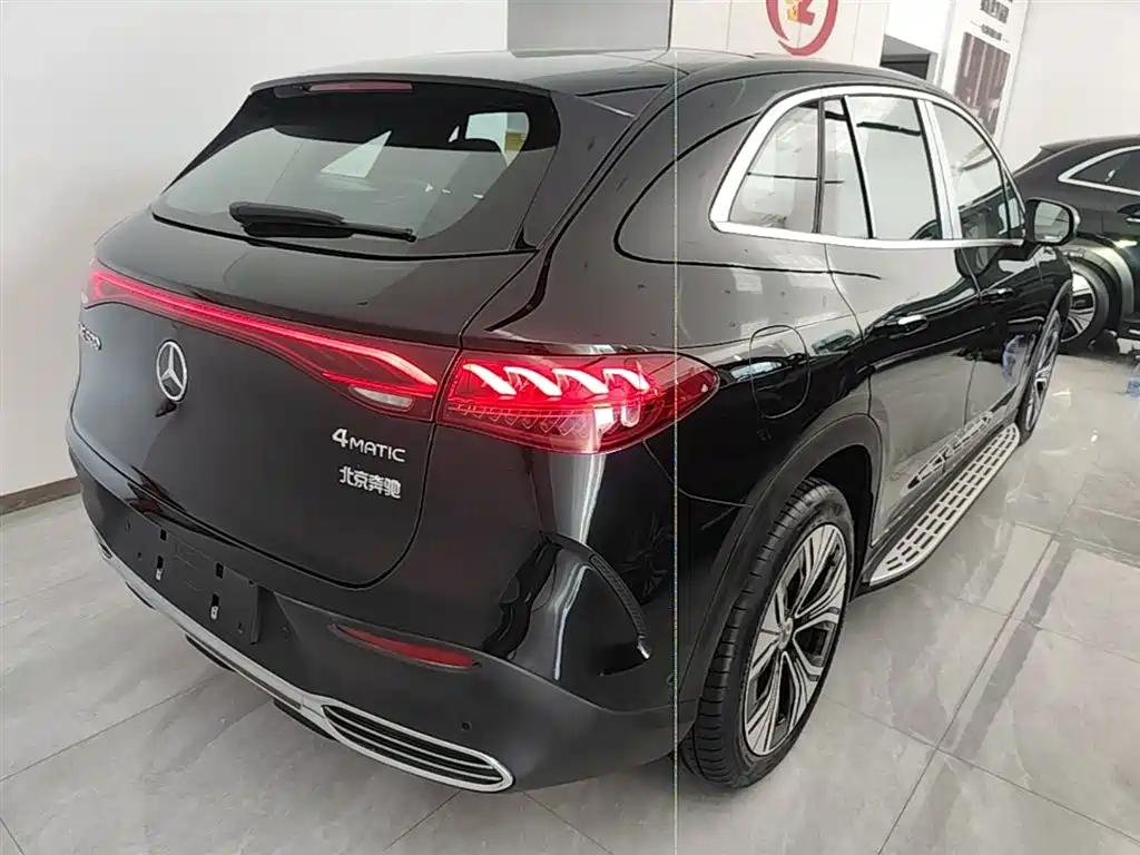 Mercedes-Benz EQE SUV 2024 500 4MATIC Luxury Edition фото 7
