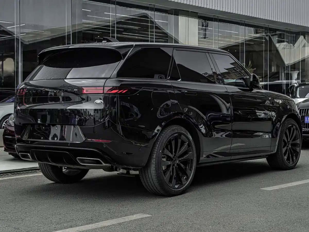 Land Rover Range Rover Sport фото 7