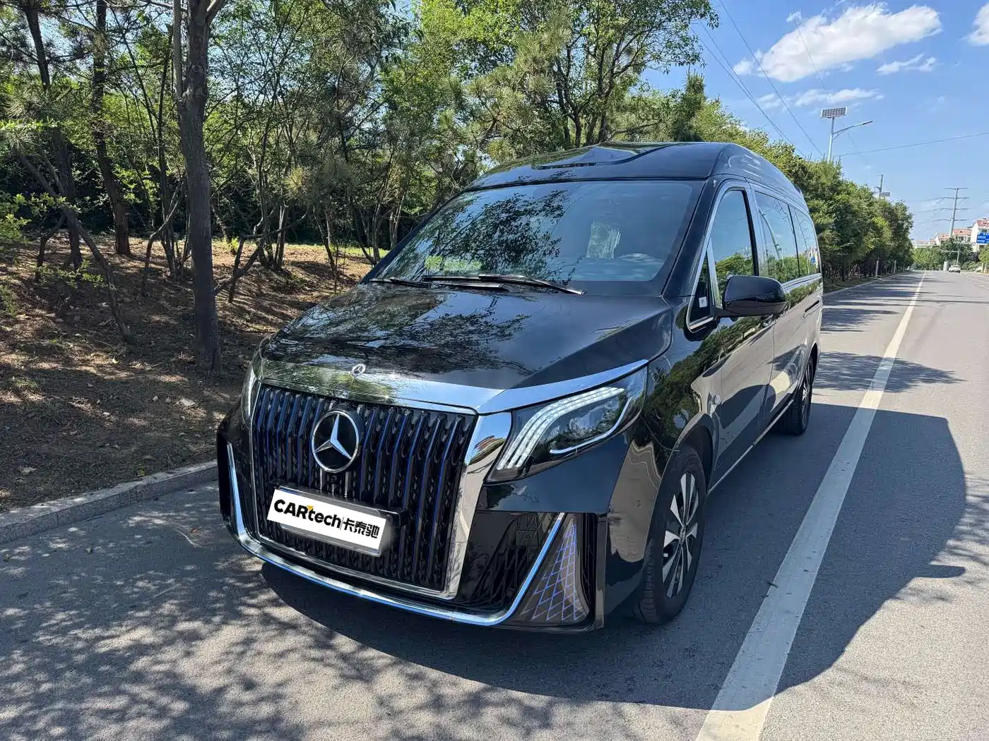 Mercedes-Benz Vito 2023 2.0T Business 7-Seater