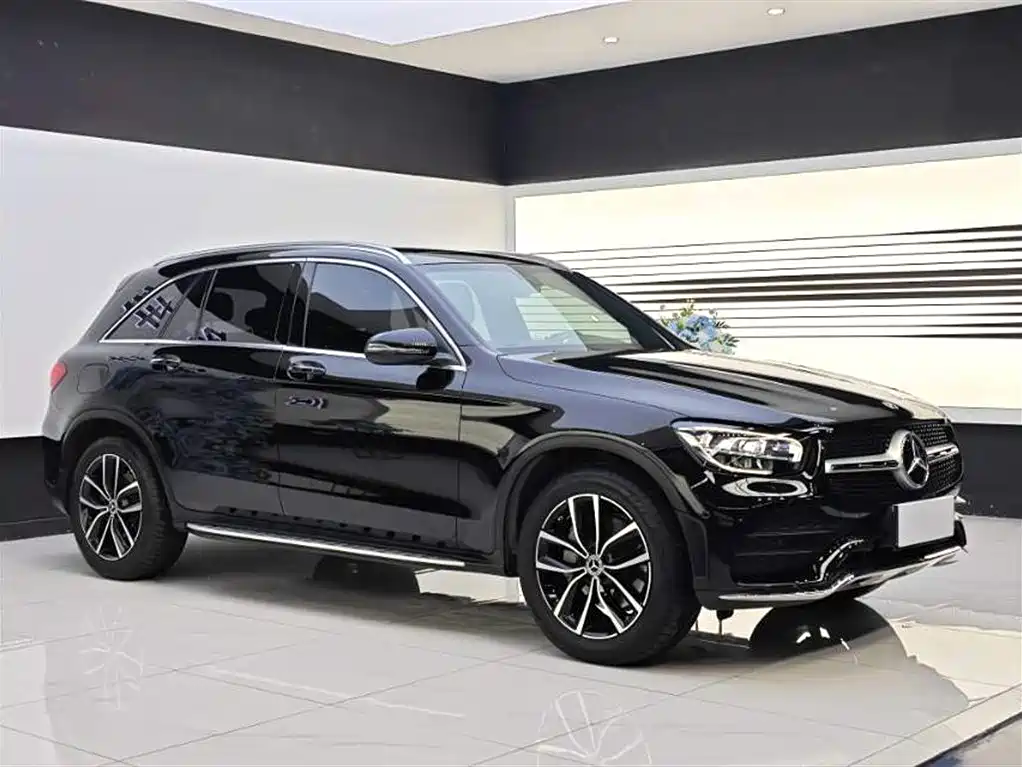 Mercedes-Benz GLC 2021 GLC 260 L 4MATIC Luxury фото 3