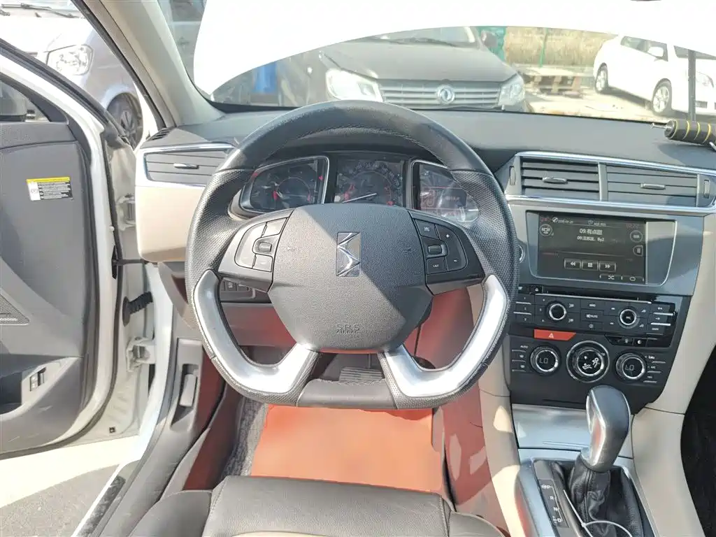 DS 6 2018 2016 1.6T Luxury THP160