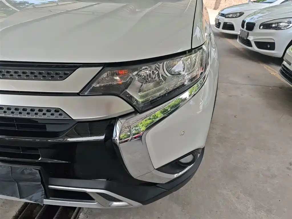 Mitsubishi Outlander 2019 2.0L 2WD Enjoy Edition 5-seater China V фото 24