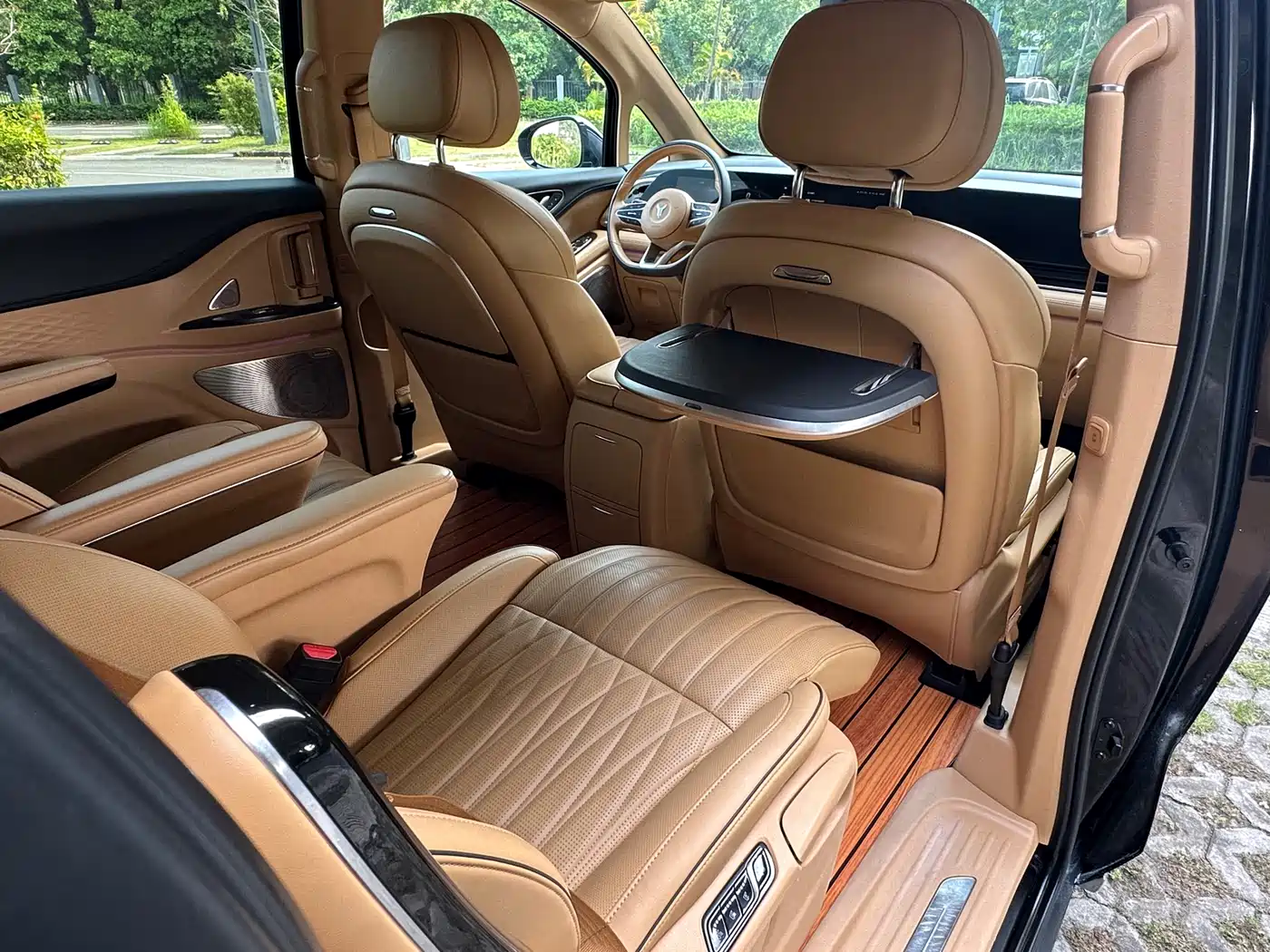 Voyah Auto Voyah Dreamer 2022 Low-carbon Dream+Smart Package фото 12