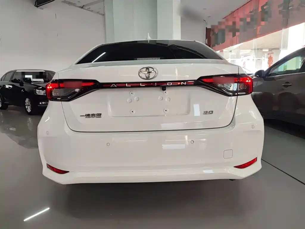 Toyota Allion 2022 2.0L Pioneer Edition фото 4