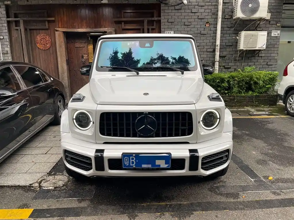 Mercedes-Benz G-Class AMG 2022 AMG G 63 фото 2