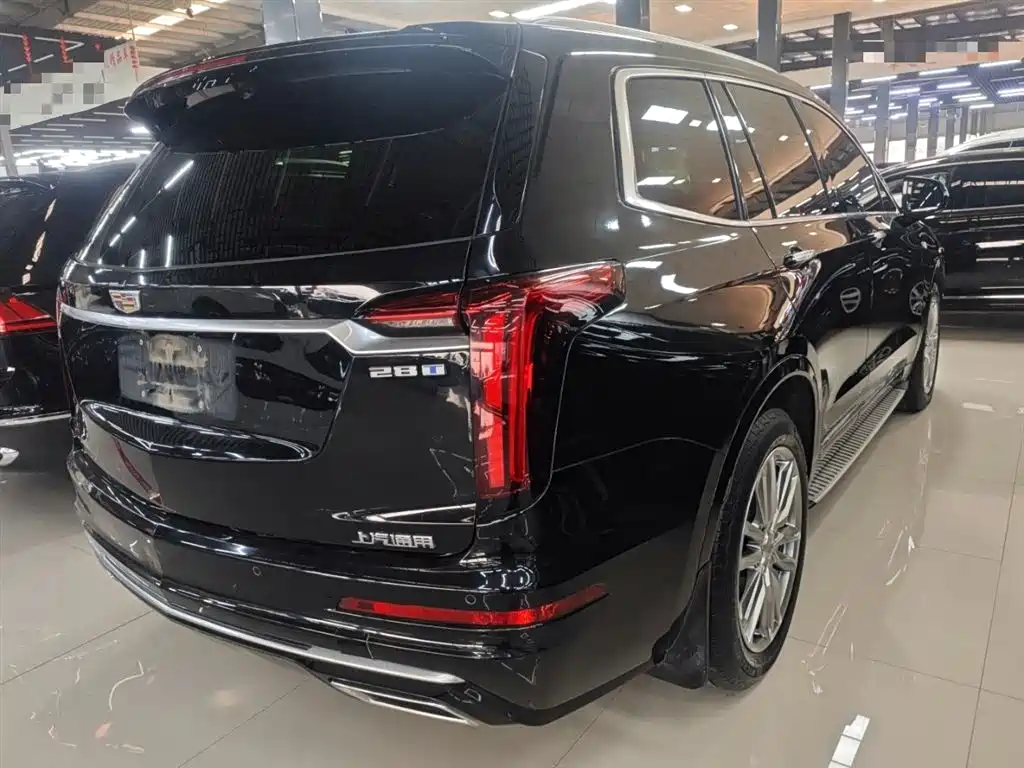 Cadillac XT6 2022 2.0T 7-Seater 2WD Luxury Edition фото 5
