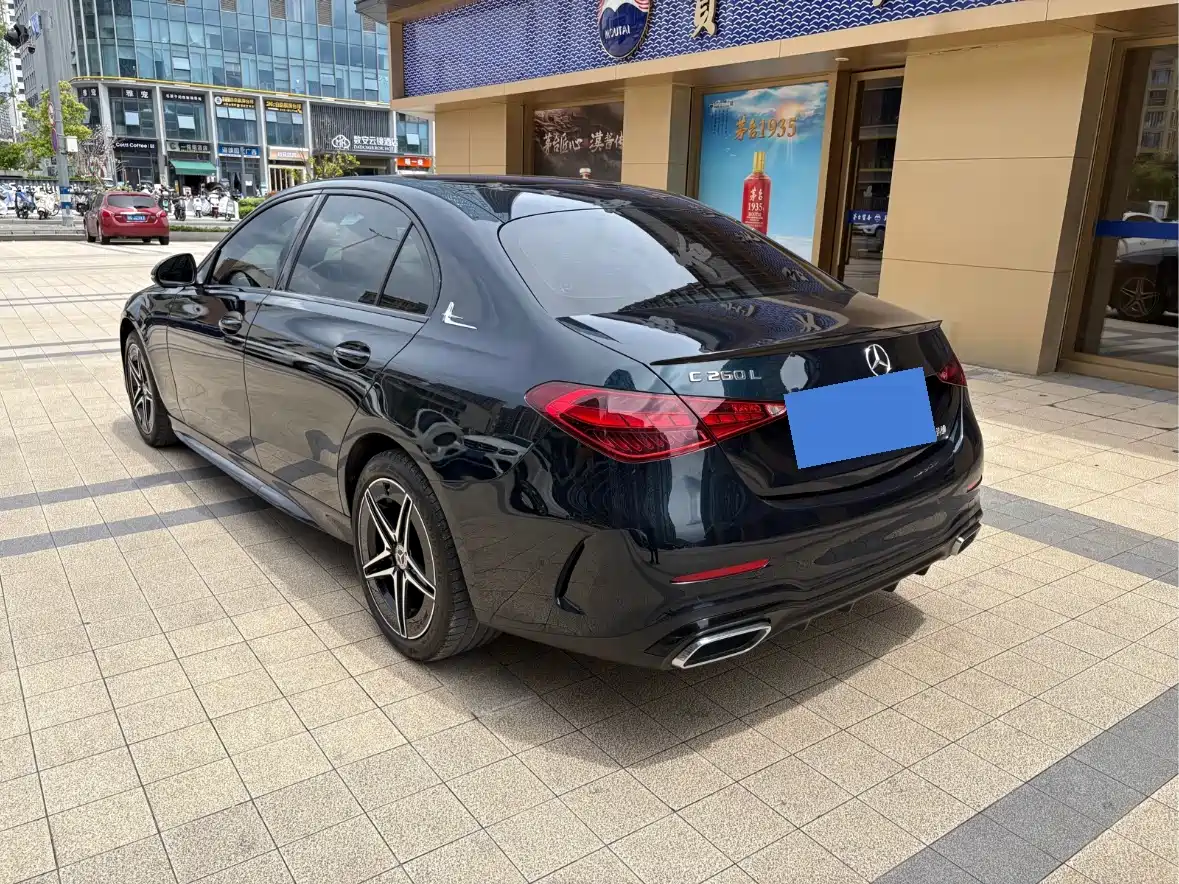 Mercedes-Benz C-Class 2024 C 260 L Night Edition Sport фото 4