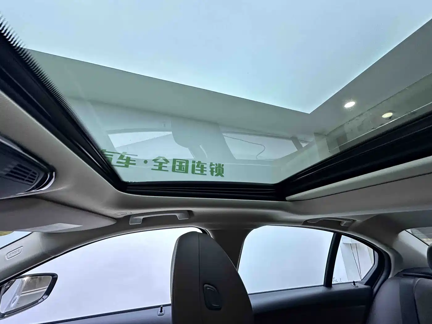 BMW 3 Series 2022 320i Sport Package фото 14