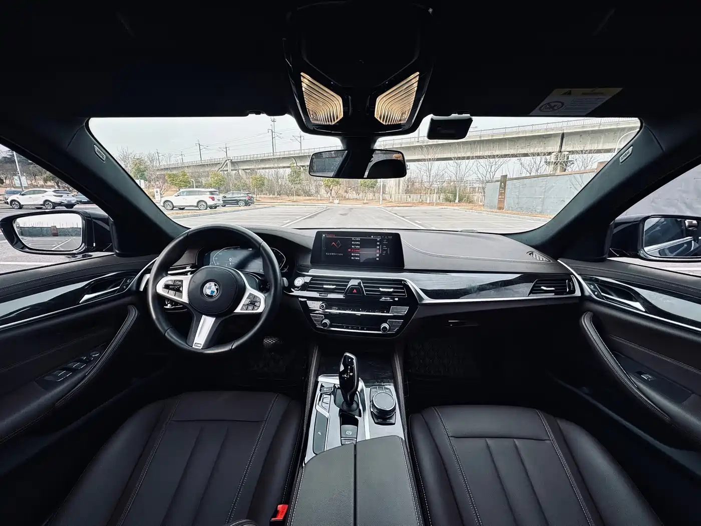 BMW 5 Series 2020 525Li M Sport Package фото 14