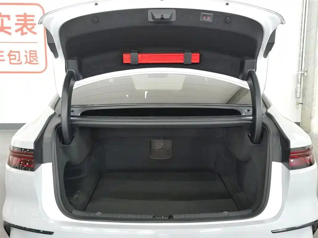 BYD Han 2022 DM-i 121KM Premium Edition фото 16