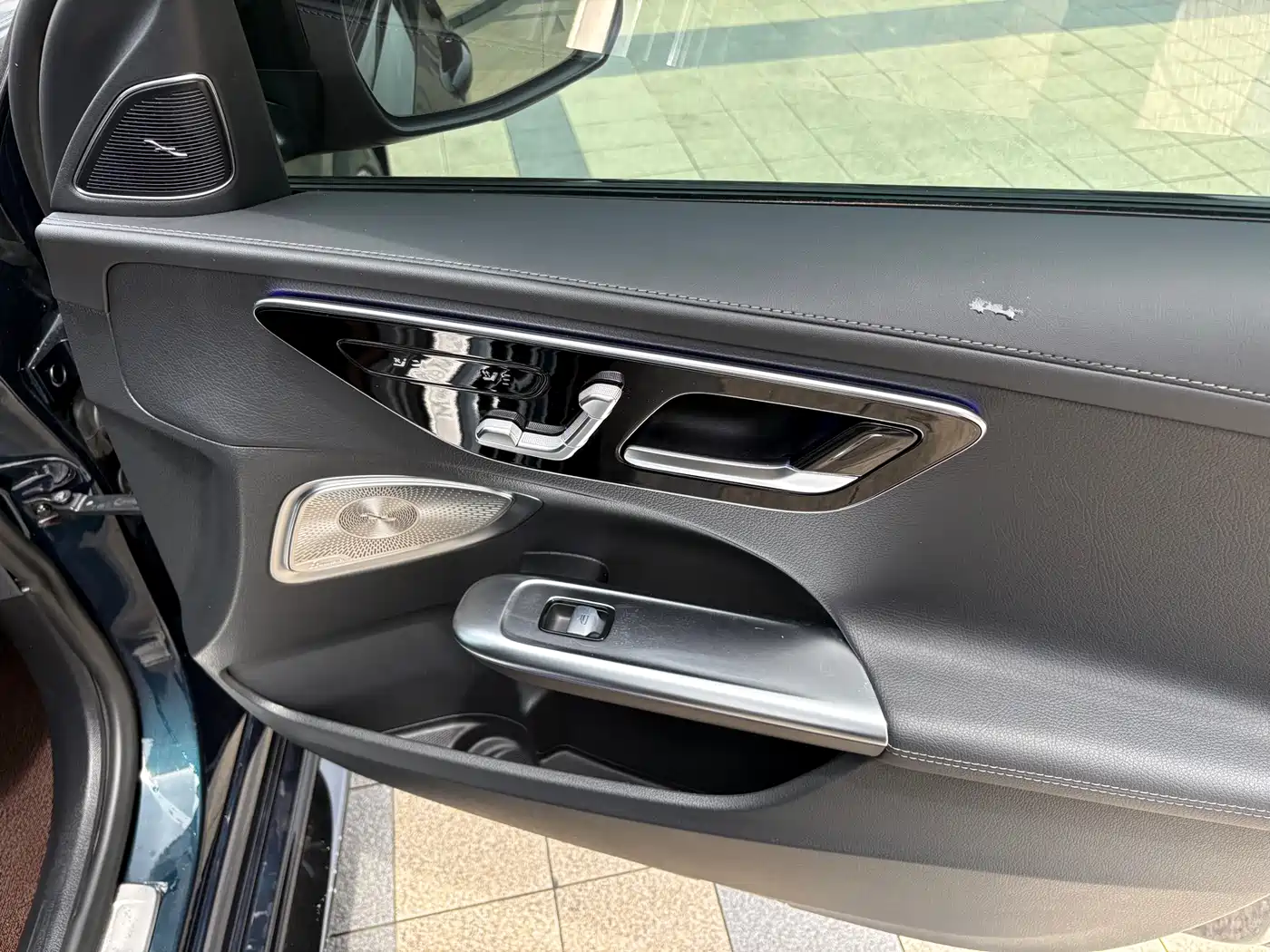 Mercedes-Benz C-Class 2024 C 260 L Night Edition Sport фото 7