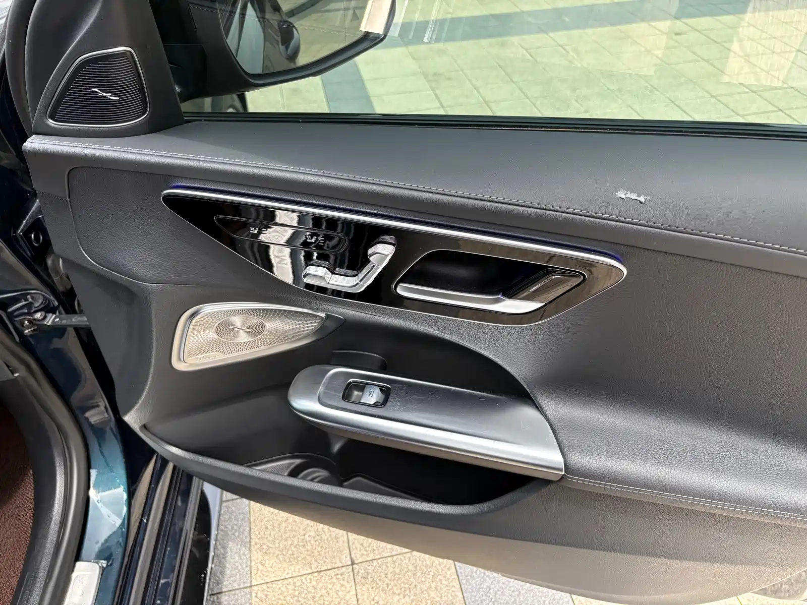 Фото 7 - Mercedes-Benz C-Class