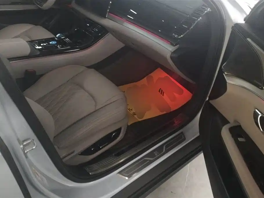 BYD Han 2025 DM-i 125KM Premium фото 8