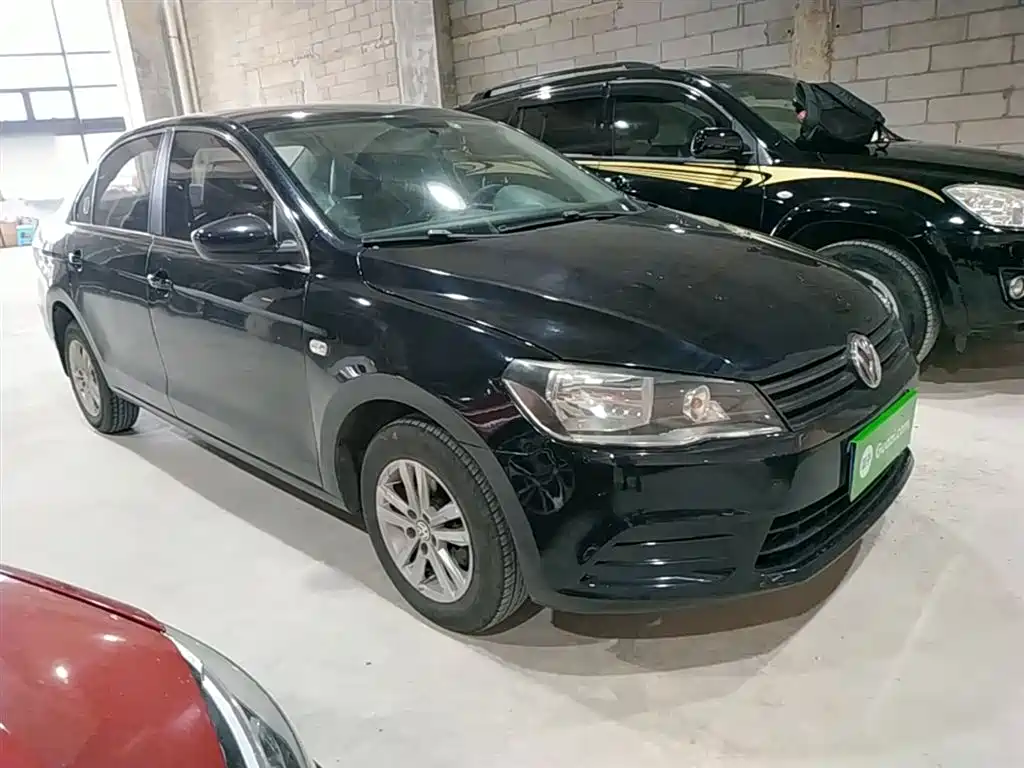 Volkswagen Jetta 2015 1.6L Manual Trend фото 4