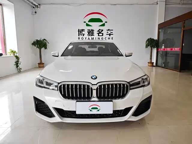 BMW 5 Series 2022 525Li M Sport Package