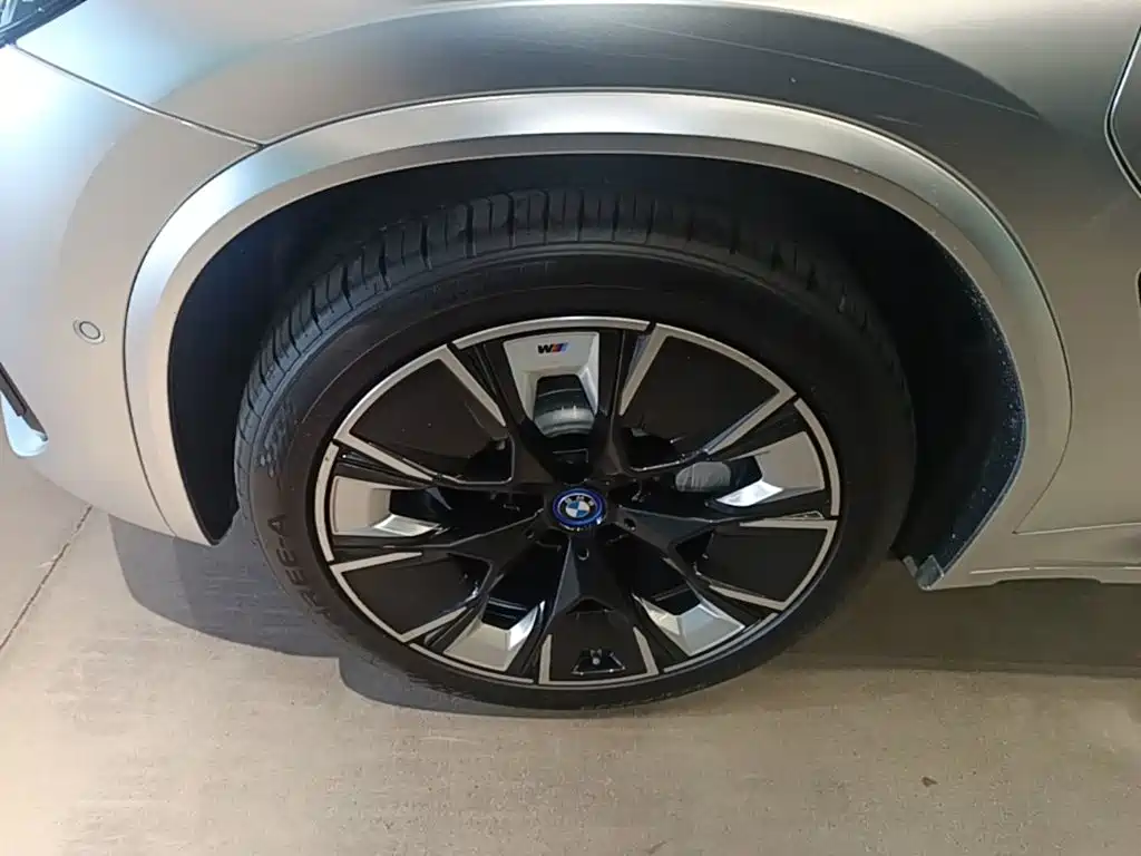 BMW iX3 2021 2022 Innovation Leader