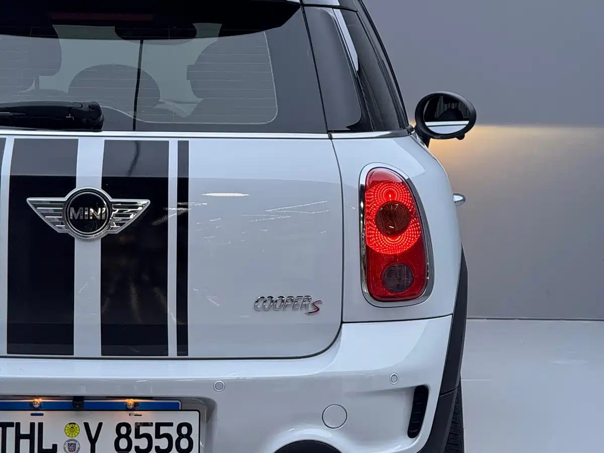 MINI COUNTRYMAN 2013 2013 1.6T COOPER ALL4 Excitement