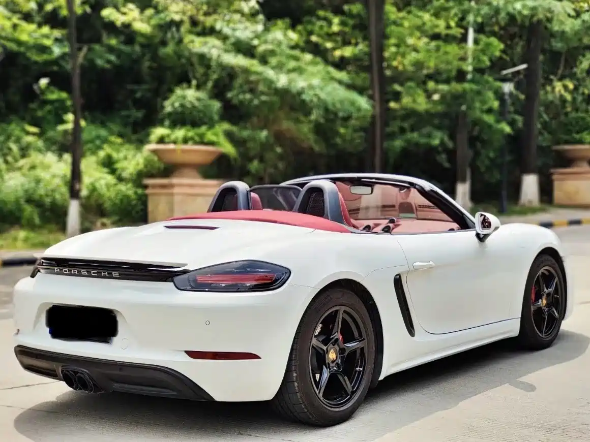 Porsche 718 2022 Boxster 2.0T фото 11
