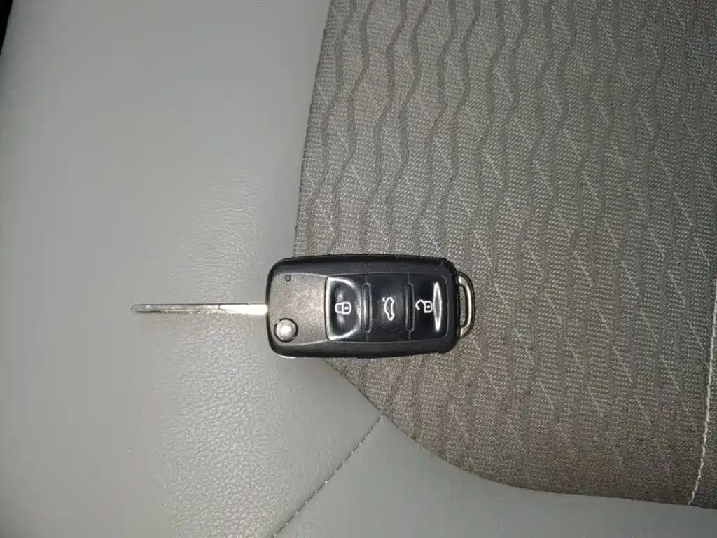 Škoda Rapid 2015 1.6L Automatic Smart Selection фото 9