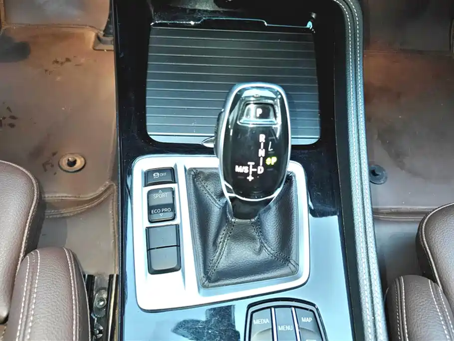 BMW 1 Series 2021 125i M Sport Black Night Edition фото 16