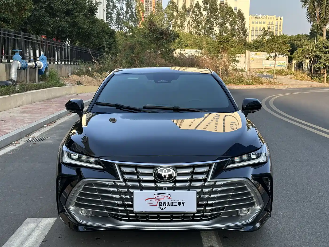 Toyota Avalon 2024 Model Hybrid 2.0L Prestige Edition фото 2