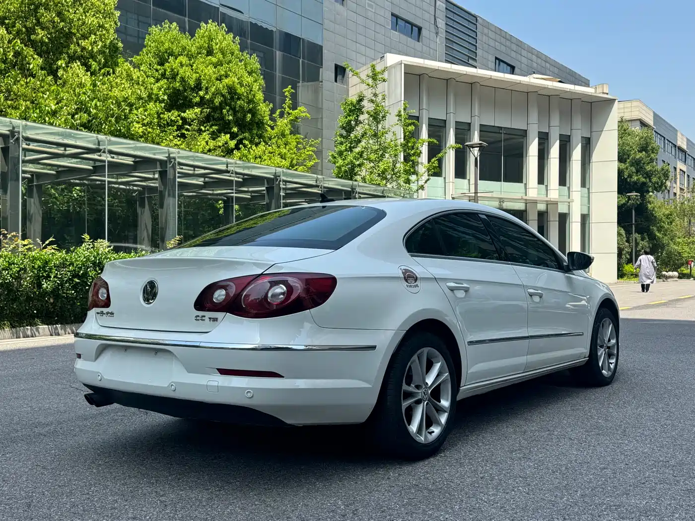 Volkswagen FAW-Volkswagen CC 2012 1.8TSI Elite фото 6