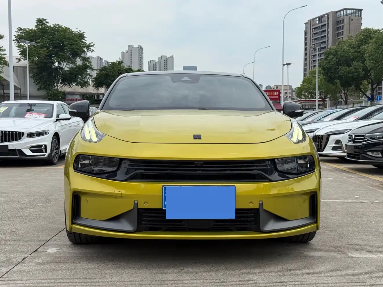 Lynk & Co 03 2021 03+ 2.0TD Auto Wind Rider Edition фото 2