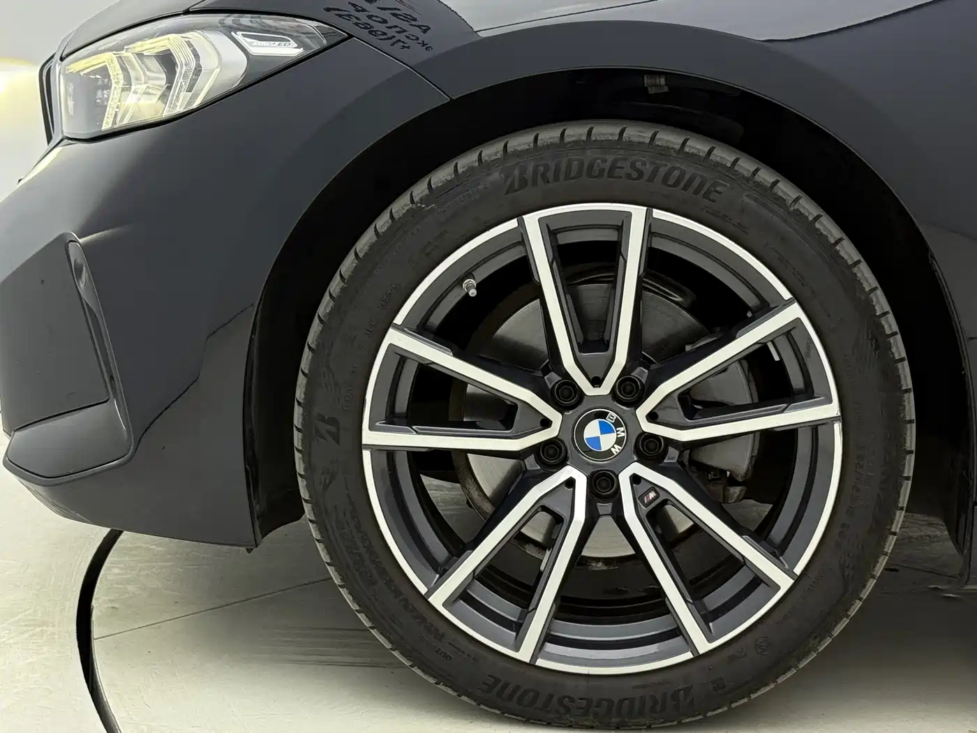 BMW 3 Series 2023 320Li M Sport Package фото 19