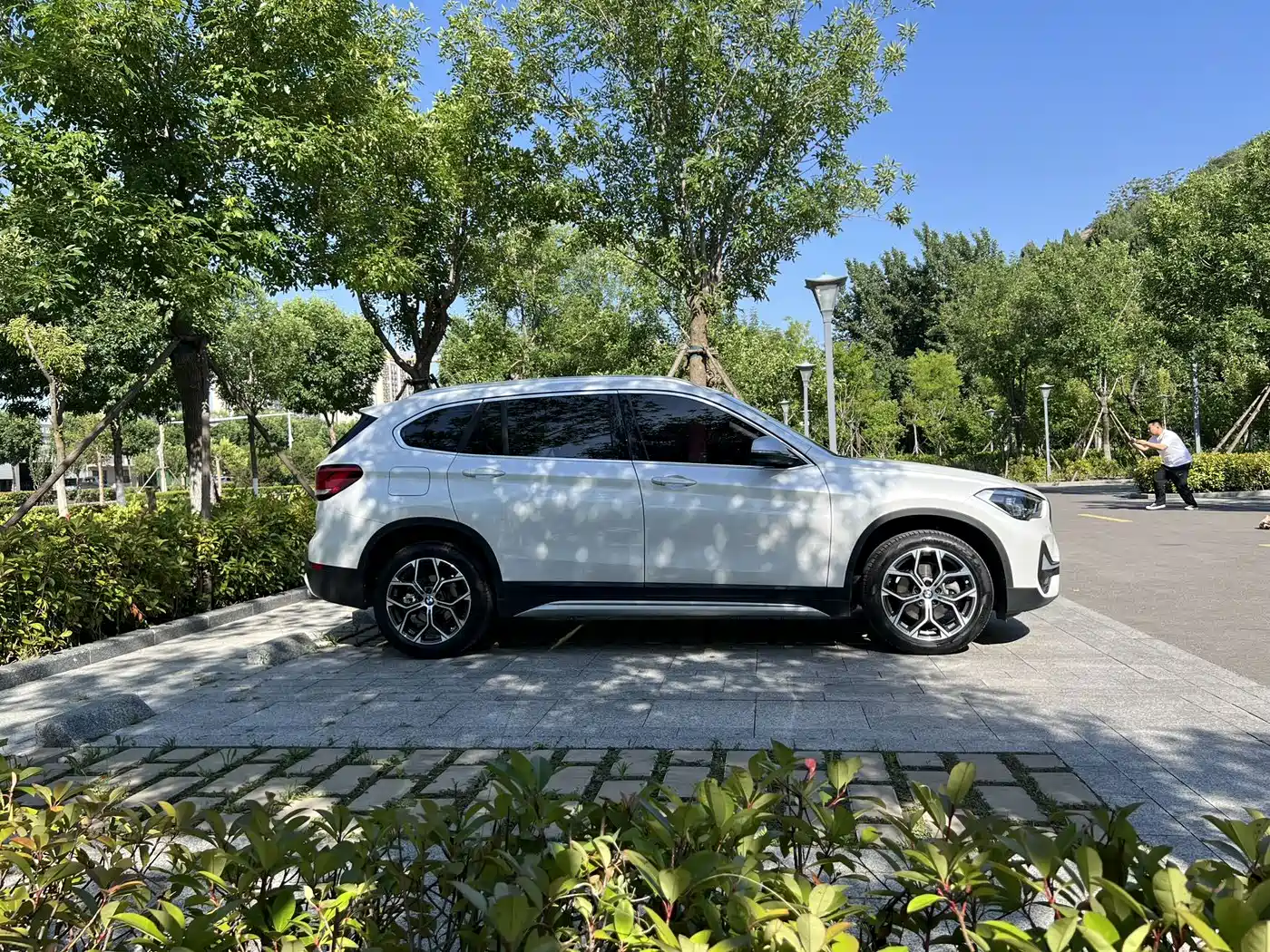 BMW X1 2022 sDrive20Li Premium фото 4