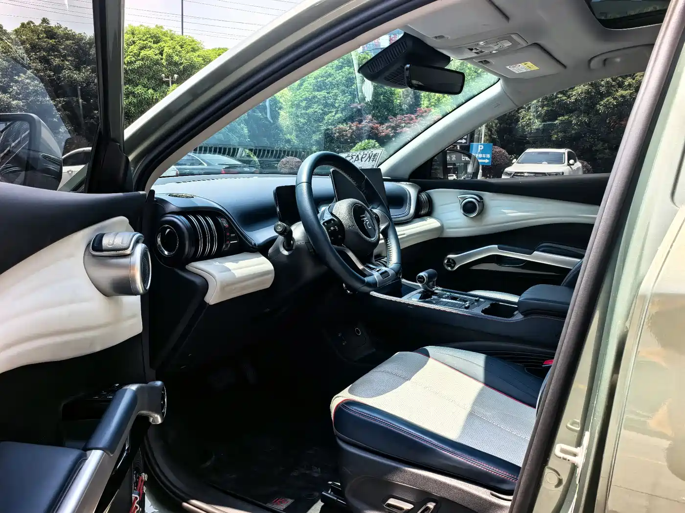 BYD Yuan PLUS 2022 430KM Premium фото 5