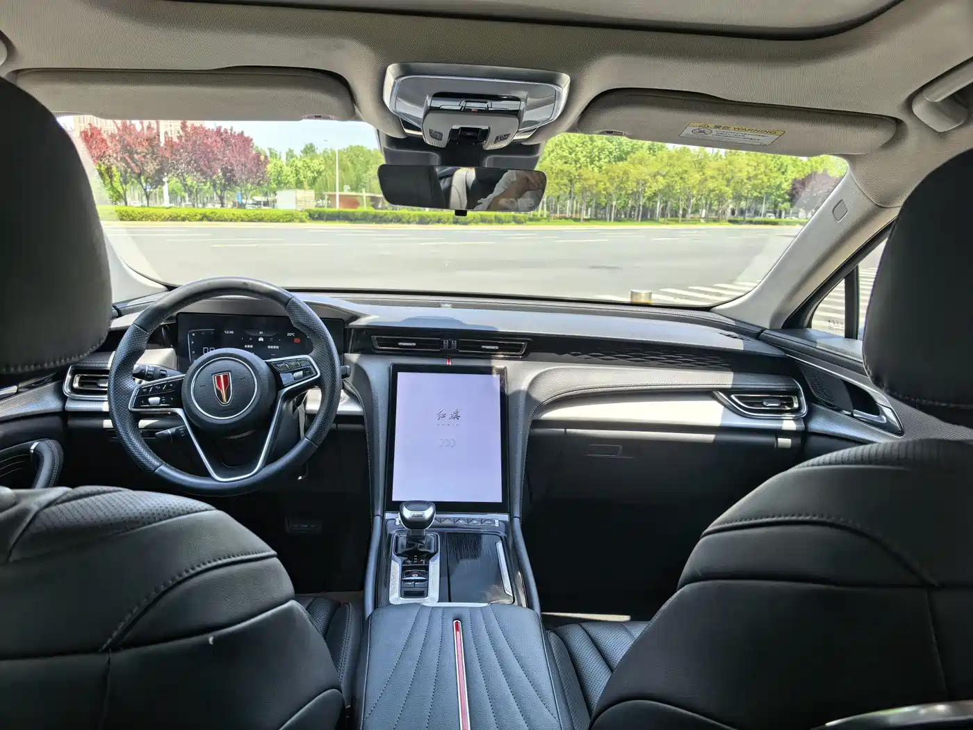 Hongqi H5 2024 1.5T DCT Smart Connect Flag Rhythm Edition фото 11