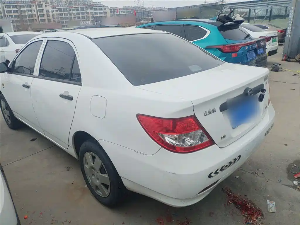 BYD F3 2016 1.5L Manual Comfort фото 5