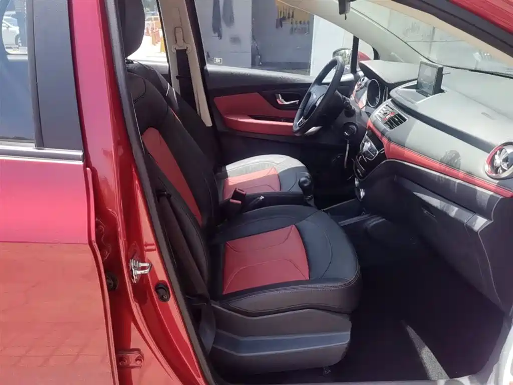 Haval H1 2016 Facelift Blue Label 1.5L AMT Comfort фото 25